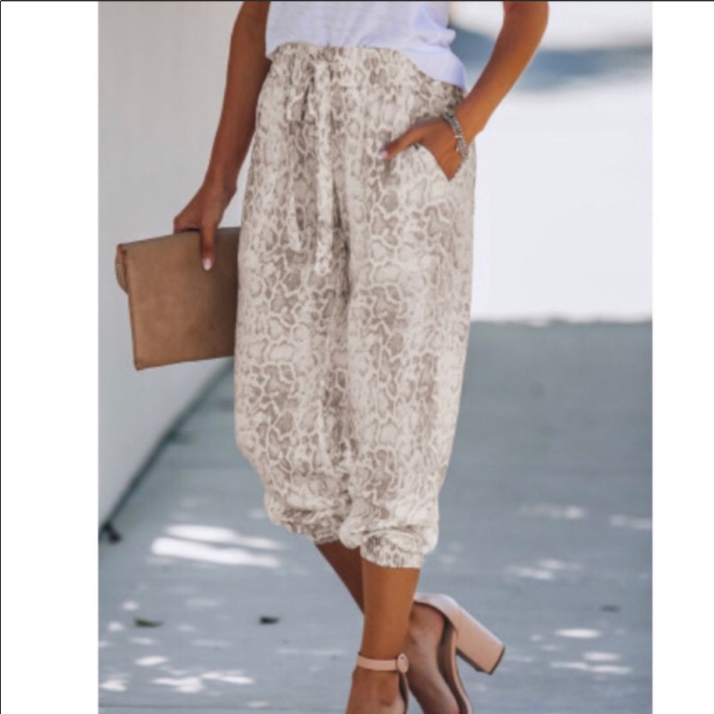 Snake print pants - Picture 4 of 7